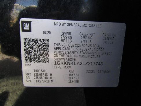 Used 2020 GMC Acadia SLE w/ LPO, Floor Liner Package FWD image 26