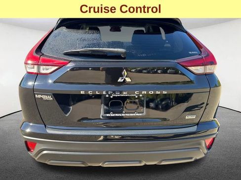 Used 2024 Mitsubishi Eclipse Cross LE image 10