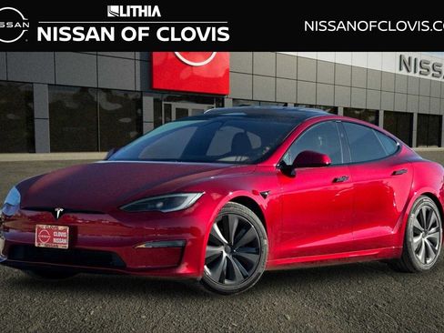 Used 2024 Tesla Model S image 1
