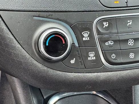 Used 2024 Chevrolet Malibu LT image 24