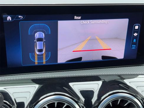 Used 2025 Mercedes-Benz CLA 250 image 27