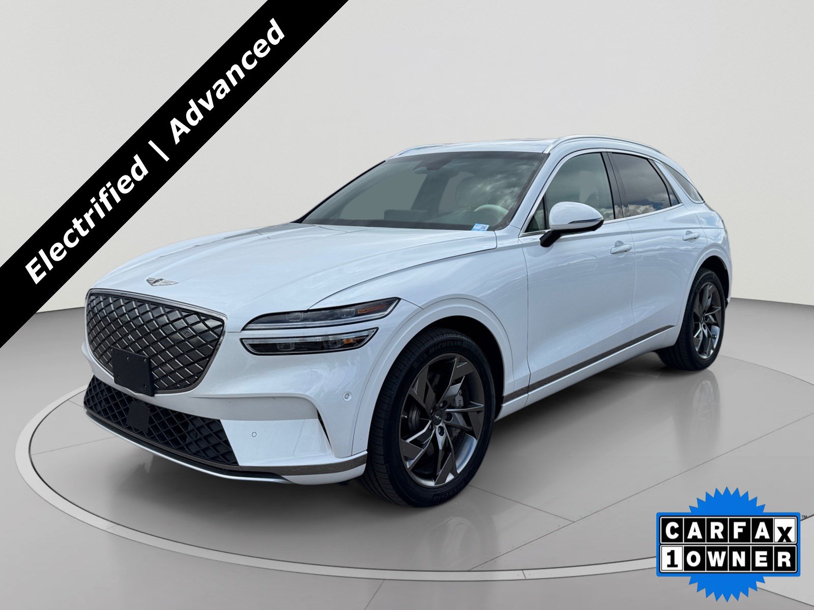Used 2024 Genesis Electrified GV70 AWD/4WD image 1