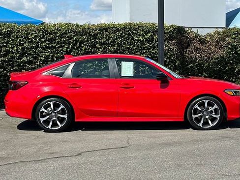 Certified 2025 Honda Civic Sport Touring image 3