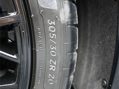 Used 2023 Chevrolet Corvette Stingray Preferred Cpe w/ Stealth Interior Trim Package image 43