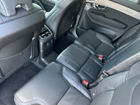 New 2026 Volvo XC90 T8 Ultra w/ Lounge Package AWD/4WD image 11