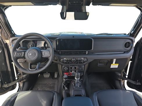 New 2025 Jeep Wrangler Unlimited Rubicon 4xe w/ Technology Group image 9