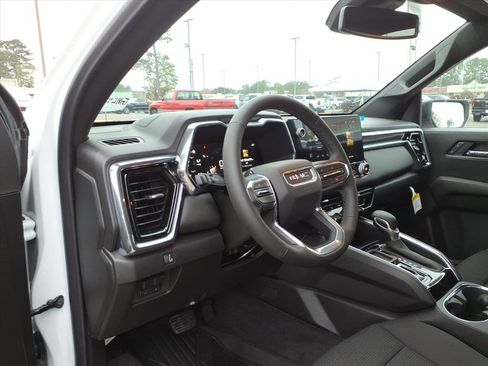 New 2026 GMC Canyon Elevation w/ Convenience Package image 7