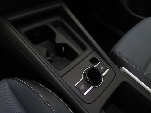 New 2026 Volkswagen Tiguan SE image 18