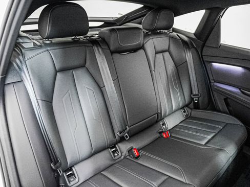 Used 2024 Audi Q4 e-tron Premium Plus image 13