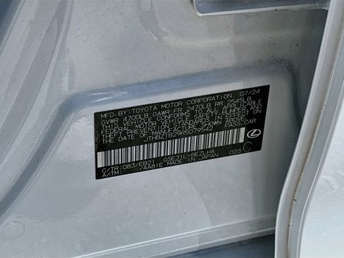 Used 2024 Lexus IS 350 F Sport RWD image 34