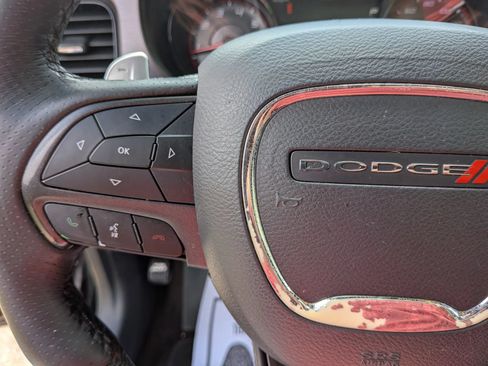 Used 2017 Dodge Charger R/T w/ Plus Group RWD image 44