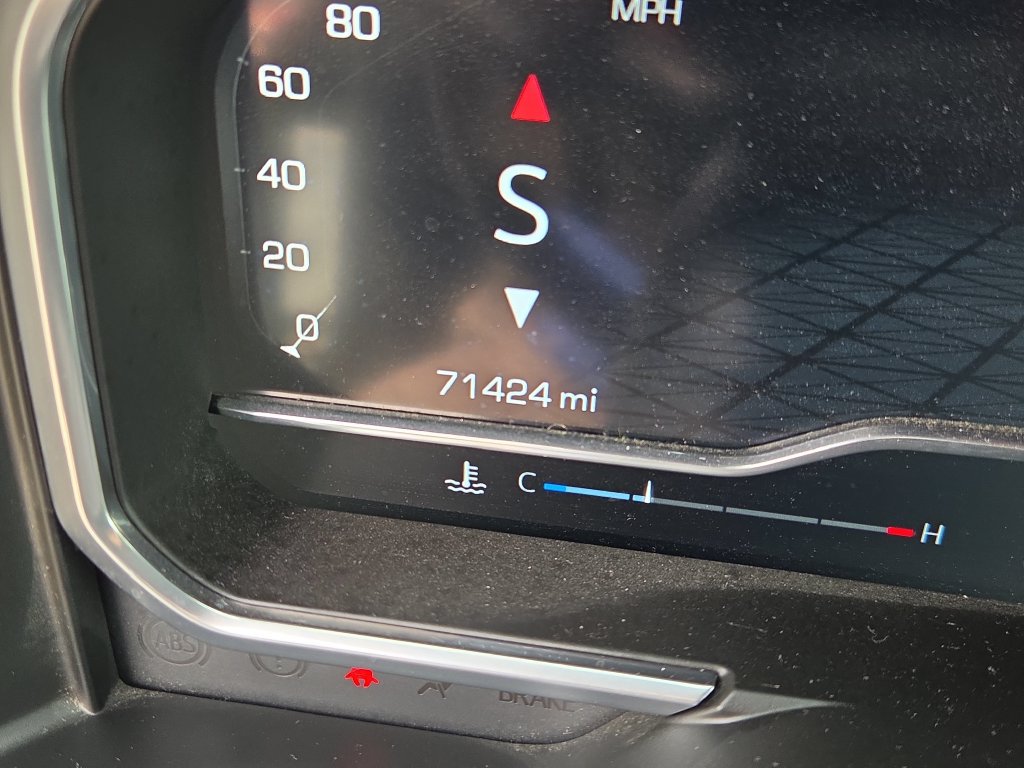 Certified 2022 GMC Sierra 1500 AT4 w/ AT4 Preferred Package AWD/4WD image 15