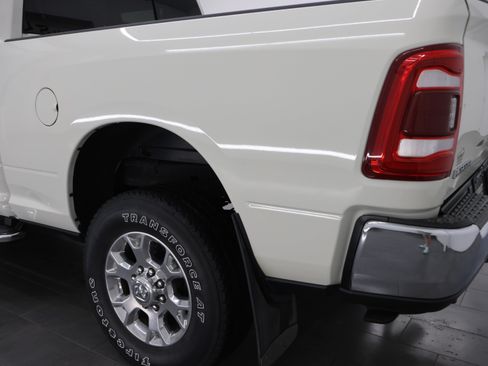 Used 2024 RAM 2500 Laramie AWD/4WD image 31
