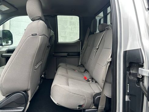 Used 2019 Ford F250 XLT w/ Snow Plow Prep Package AWD/4WD image 13