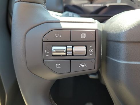 New 2027 Kia Seltos X-Line S w/ X-Line S Premium Package AWD/4WD image 27