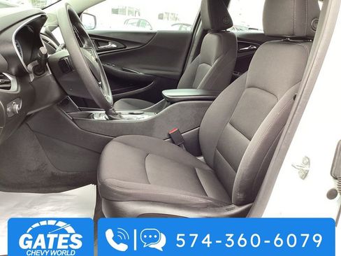 Used 2024 Chevrolet Malibu LT image 10