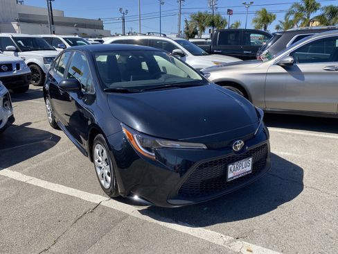 Used 2021 Toyota Corolla LE w/ Carpet Mat Package (TMS) FWD image 7