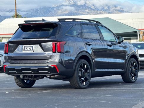 New 2026 Kia Sorento SX Prestige w/ Olive Brown Leather Package image 3