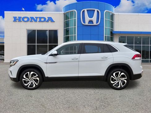 Used 2022 Volkswagen Atlas Cross Sport SEL AWD/4WD image 6