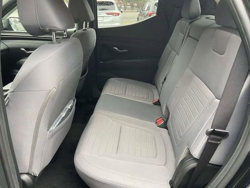 Certified 2024 Hyundai Santa Cruz SE image 12