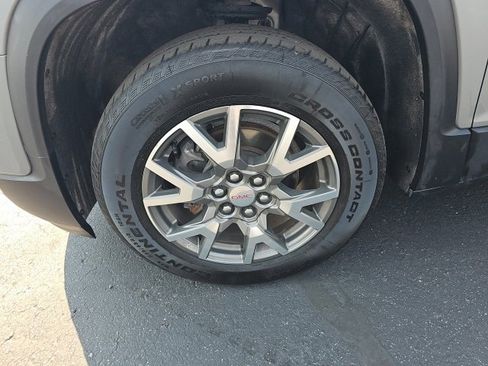 Used 2023 GMC Acadia SLE w/ Driver Convenience Package image 71