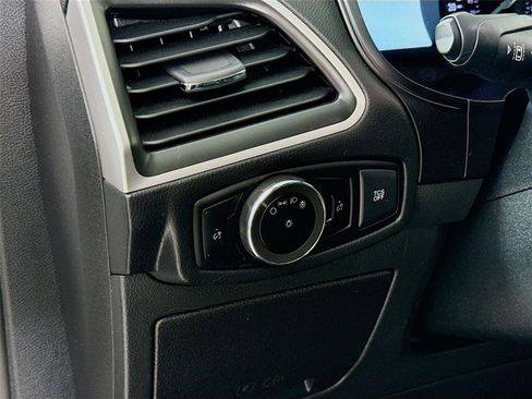 Used 2024 Ford Edge SEL AWD/4WD image 14