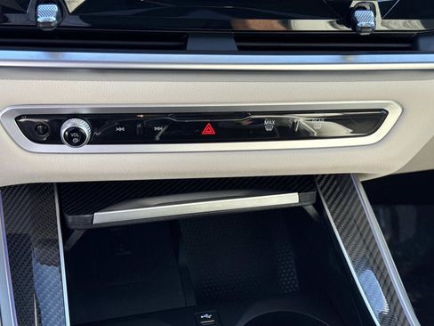 Used 2025 BMW X5 M60i image 24