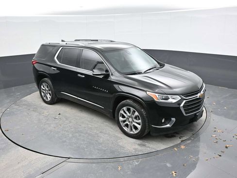 Used 2018 Chevrolet Traverse Premier image 27