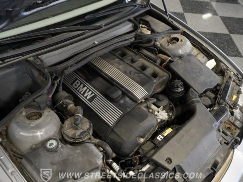 Used 2004 BMW 325Ci Coupe image 20