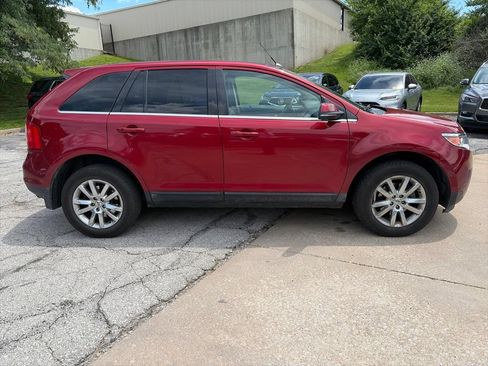 Used 2014 Ford Edge Limited w/ Equipment Group 302A AWD/4WD image 4
