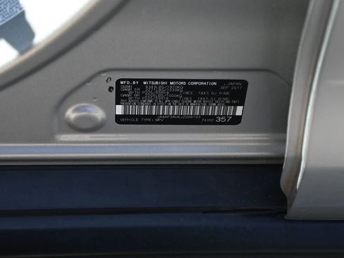 Used 2018 Mitsubishi Outlander Sport ES image 18