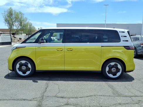 New 2025 Volkswagen ID. Buzz Pro S Plus AWD/4WD image 3