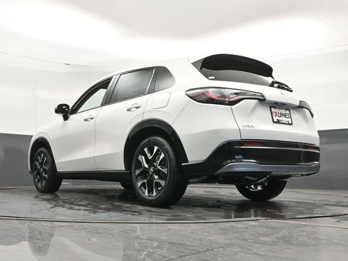 New 2026 Honda HR-V EX-L image 40