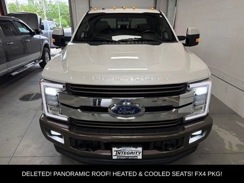 Used 2017 Ford F250 King Ranch w/ FX4 Off-Road Package AWD/4WD image 3