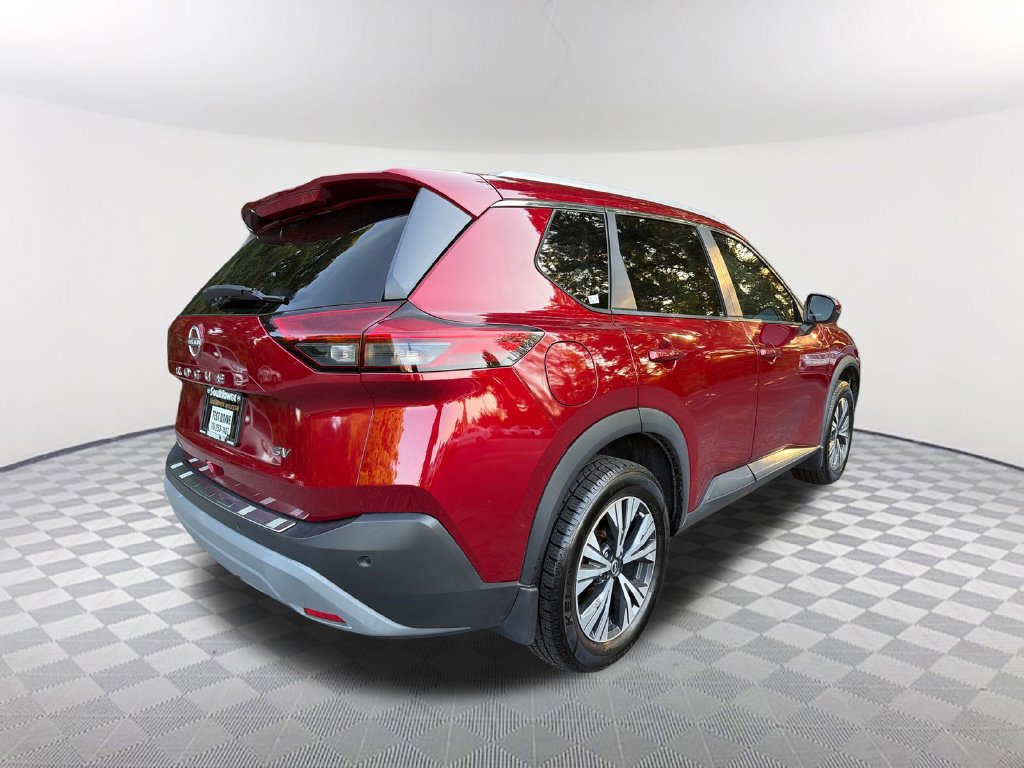 Used 2023 Nissan Rogue SV w/ SV Premium Package FWD image 5