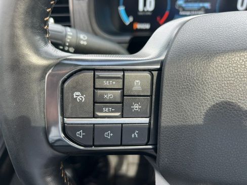 Used 2022 Ford F150 Platinum w/ Equipment Group 701A High AWD/4WD image 18