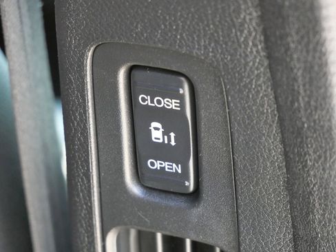 Used 2025 Honda Odyssey Sport-L image 20