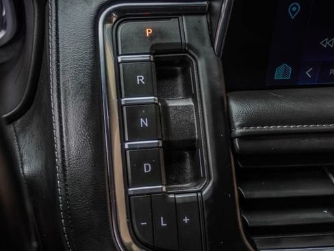Used 2024 Chevrolet Tahoe LT AWD/4WD image 23