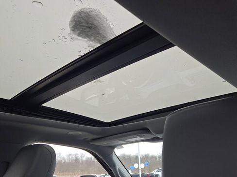 Used 2021 Ford F150 Lariat w/ Equipment Group 502A High image 11