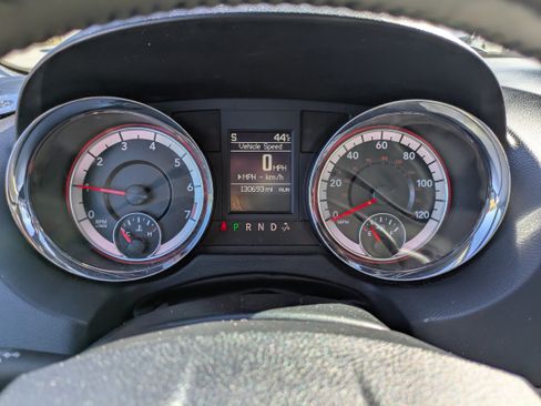 Used 2020 Dodge Grand Caravan GT image 19