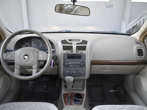 Used 2005 Chevrolet Malibu LS image 11