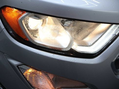 Used 2021 Ford EcoSport Titanium AWD/4WD image 28