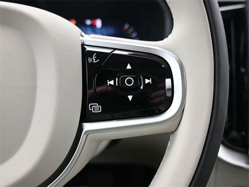 New 2026 Volvo XC90 B6 Ultra image 22