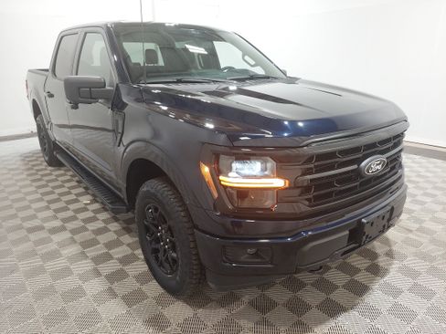 Used 2024 Ford F150 XLT w/ Bed Utility Package AWD/4WD image 4