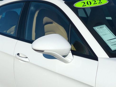 Used 2022 Porsche Panamera 4 Platinum Edition image 11