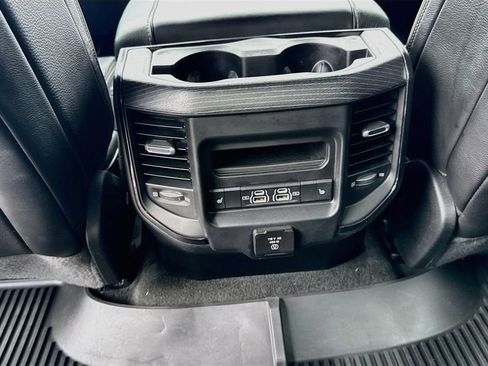 Used 2022 RAM 1500 Limited w/ Body-Colour Bumper Group AWD/4WD image 30