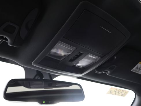 Used 2009 Dodge Challenger R/T RWD image 12
