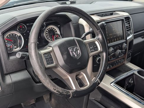 Used 2015 RAM 3500 Laramie w/ Convenience Group AWD/4WD image 21