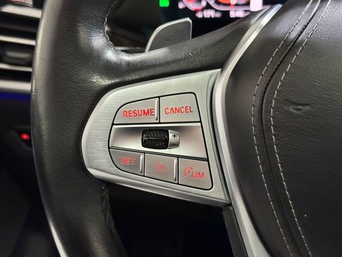 Used 2021 BMW X7 xDrive40i w/ Premium Package image 19