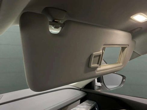 Used 2024 Audi Q8 e-tron Premium Plus w/ Premium Plus Package image 64